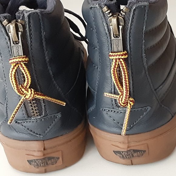 VAN's dark blue leather boot with gum sole - MENS's size 9 1/2 women's s… - Picture 7 of 9